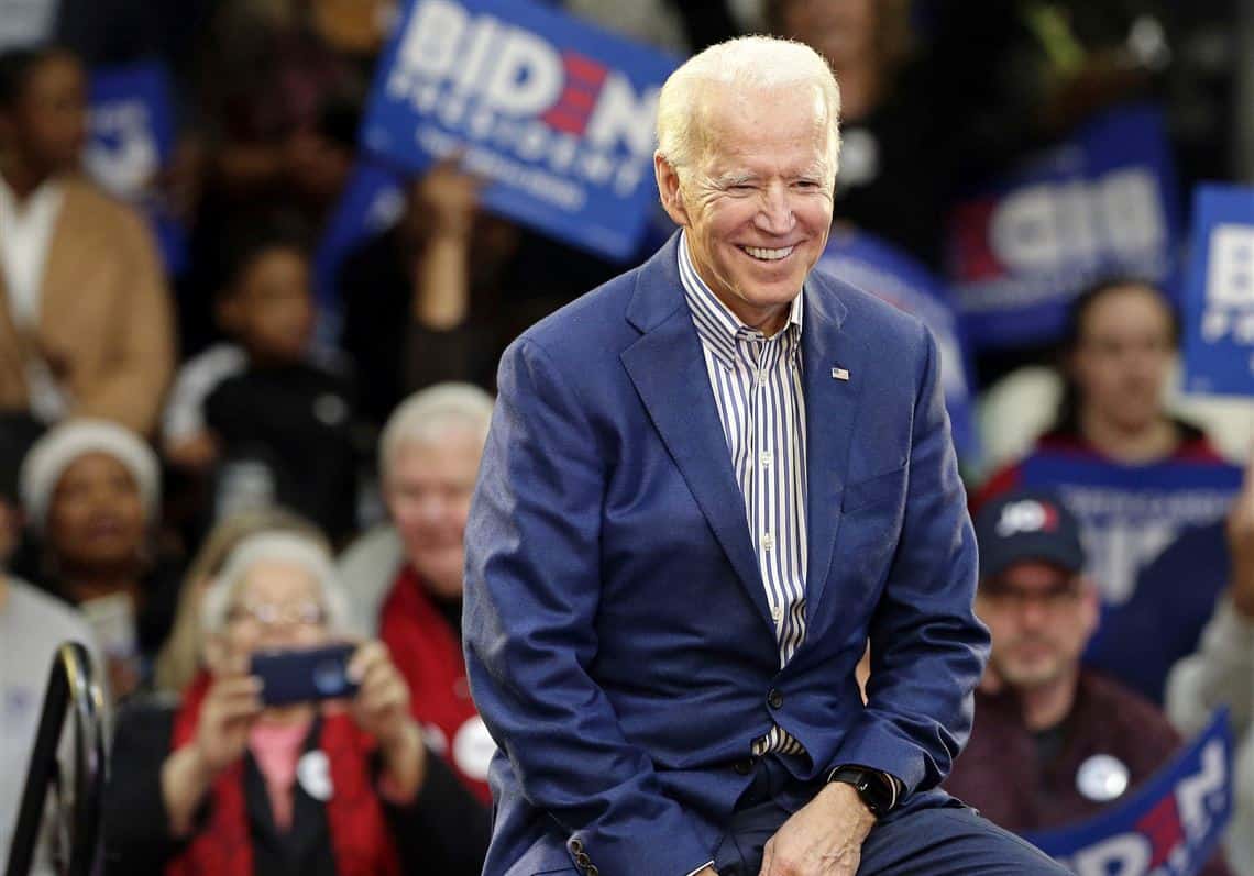 Trump's attacks on Biden arent landing, here's why.