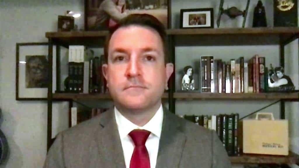 Doctor who criticized Trump's COVID drive by leaves Walter Reed: "I regret nothing".