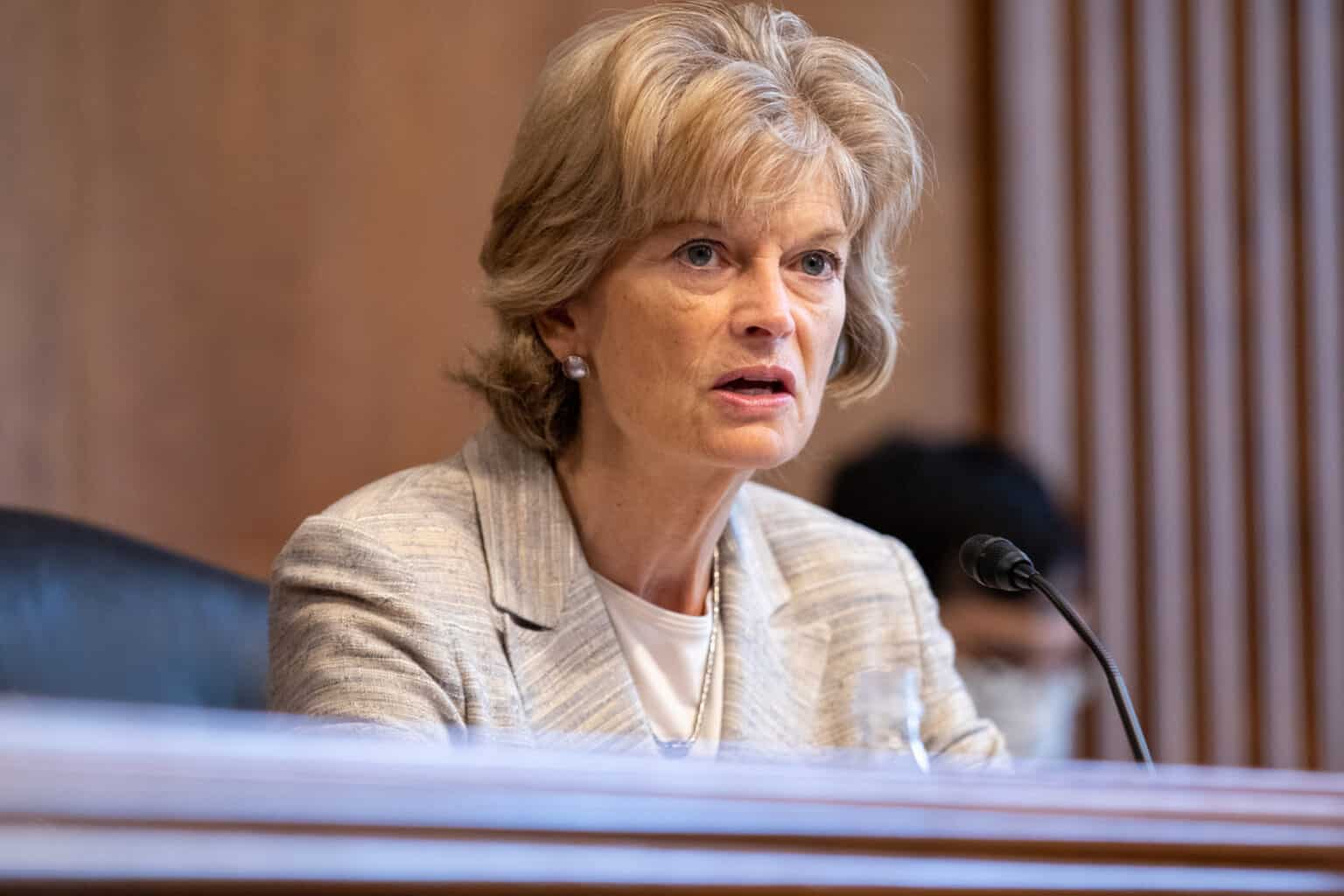 Lisa Murkowski: It would be "appropriate" to bar Trump from holding office again.