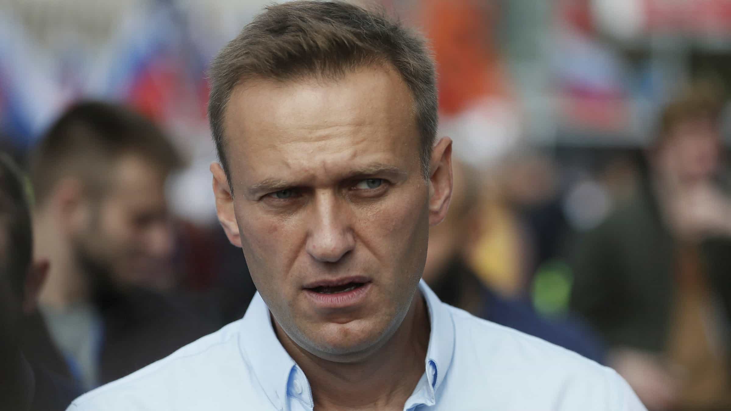 Russian doctor who treated Navalny after poisoning suddenly dies.