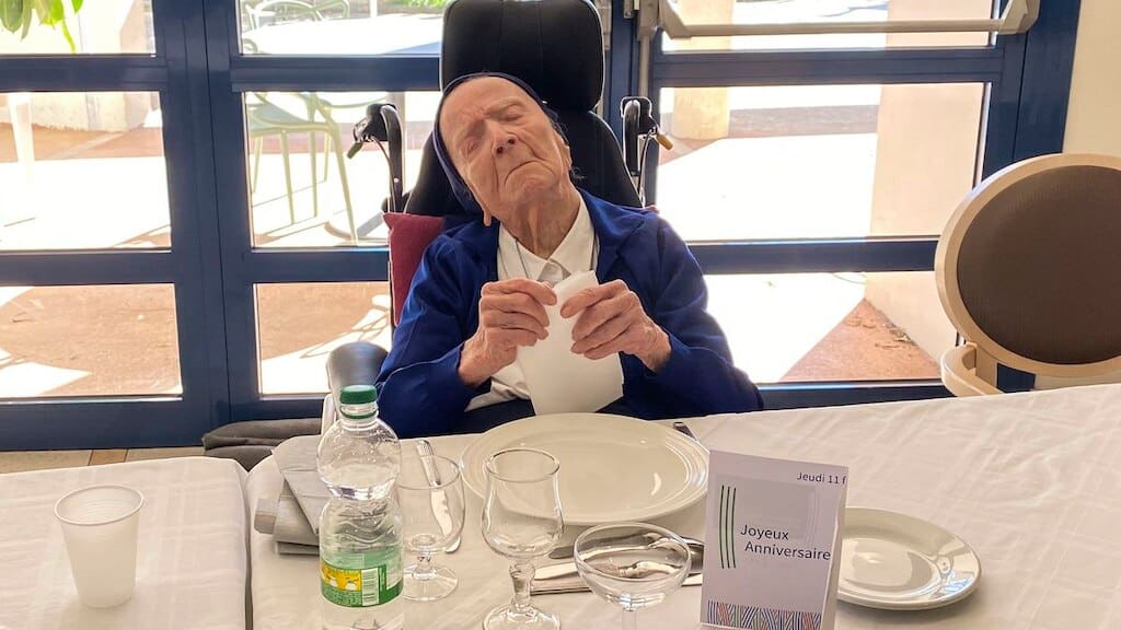 117-year-old nun who beat COVID celebrates her birthday with champagne, red wine and mass.