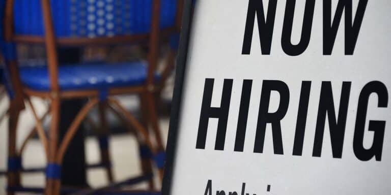 US economy adds 916,000 jobs in March, unemployment rate falls to 6%.