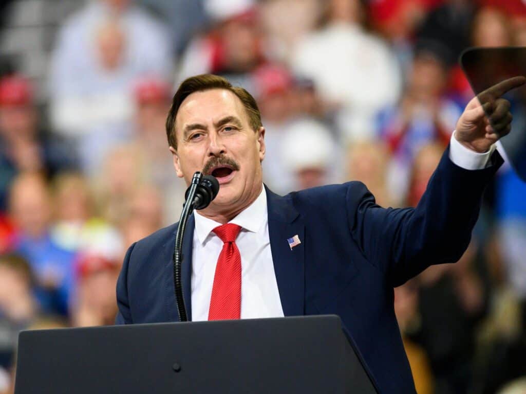 Mike Lindell: "I believe Donald Trump won the state of California."