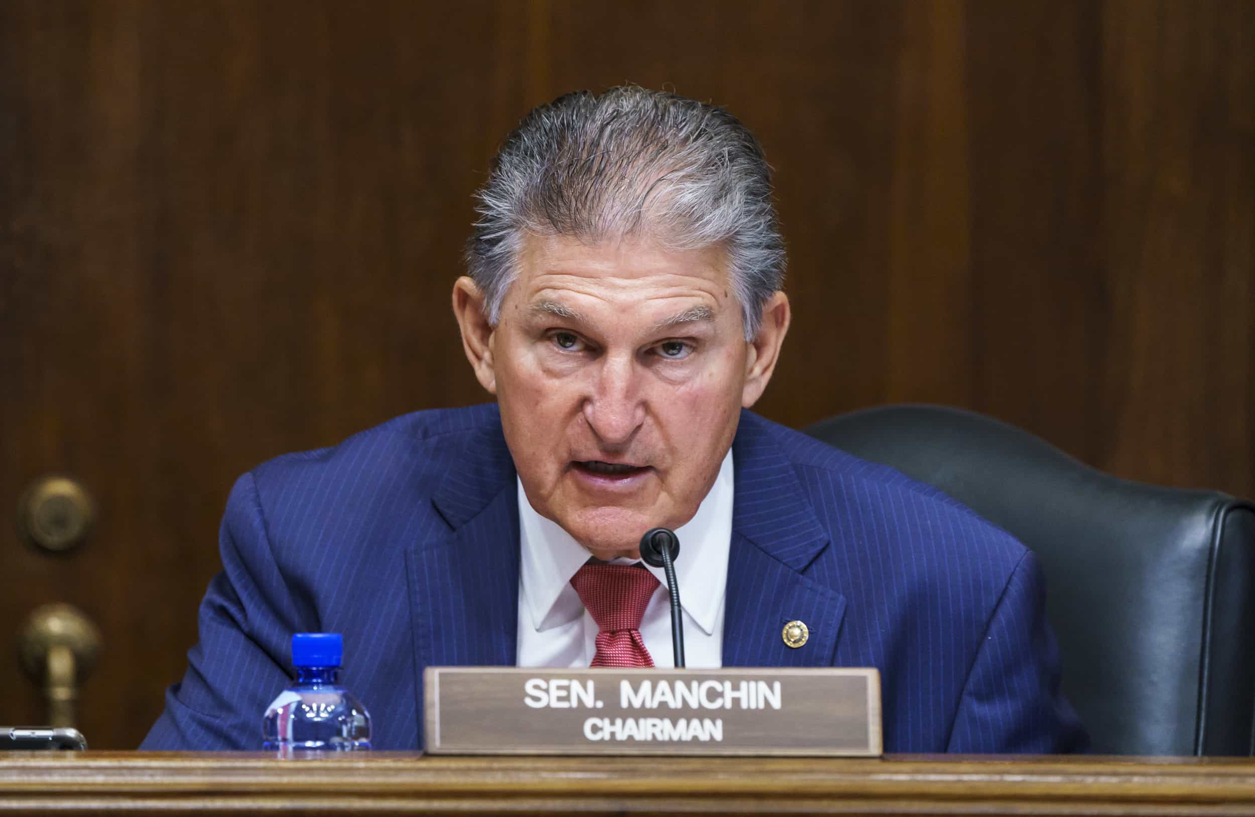 Manchin says his spending limit is $1.5 trillion: Report.