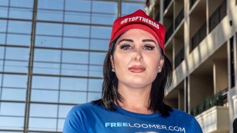Anti-vaxxer Laura Loomer tests positive for COVID: “I am in so much pain.”