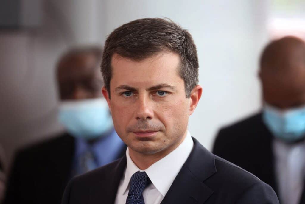 Pete Buttigieg: "I'm not going to apologize to Tucker Carlson.....for taking care of my premature newborn infant twins."