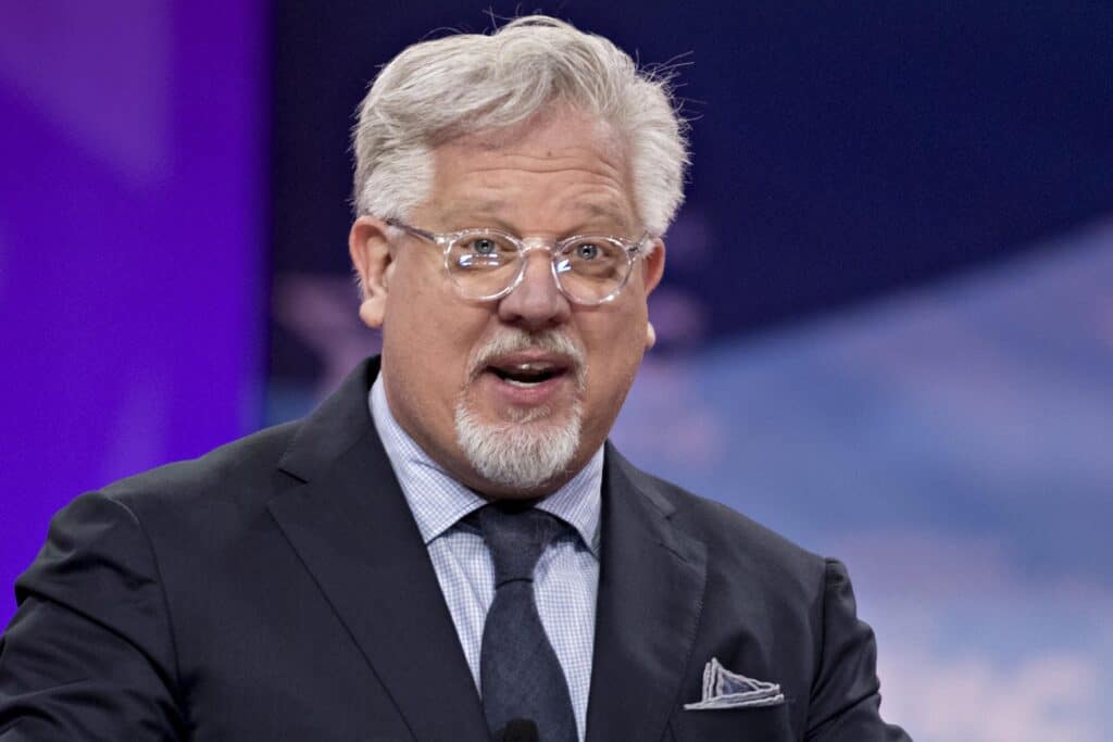 Glenn Beck says he has COVID for a second time and its starting to hit his lungs.