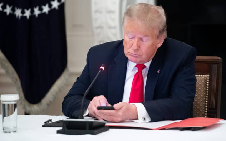 White House records turned over to Jan. 6 committee shows a 7-hour gap in Trump’s phone logs.