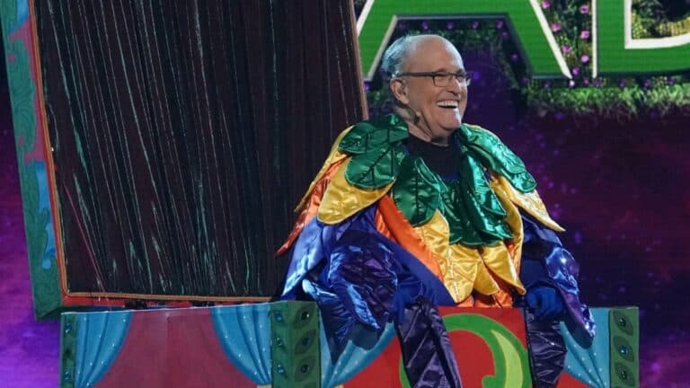 Rudy Giuliani is finally revealed on ‘The Masked Singer’