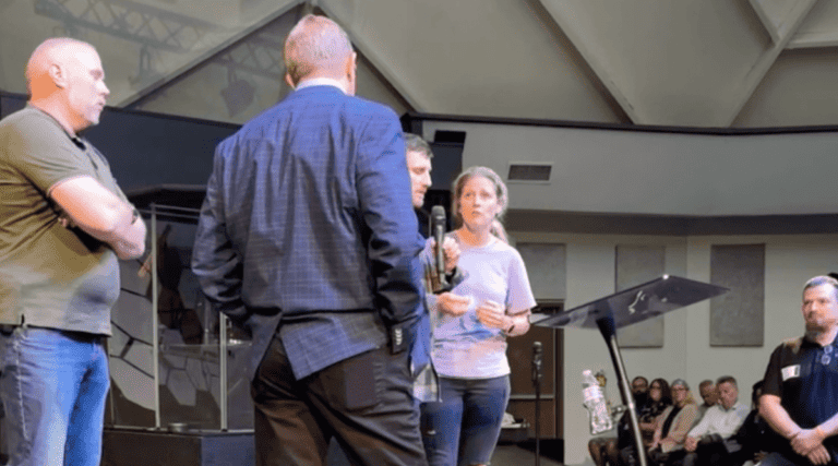 Pastor confesses to adultery from the pulpit, woman tells the congregation he took her virginity when she was 16.