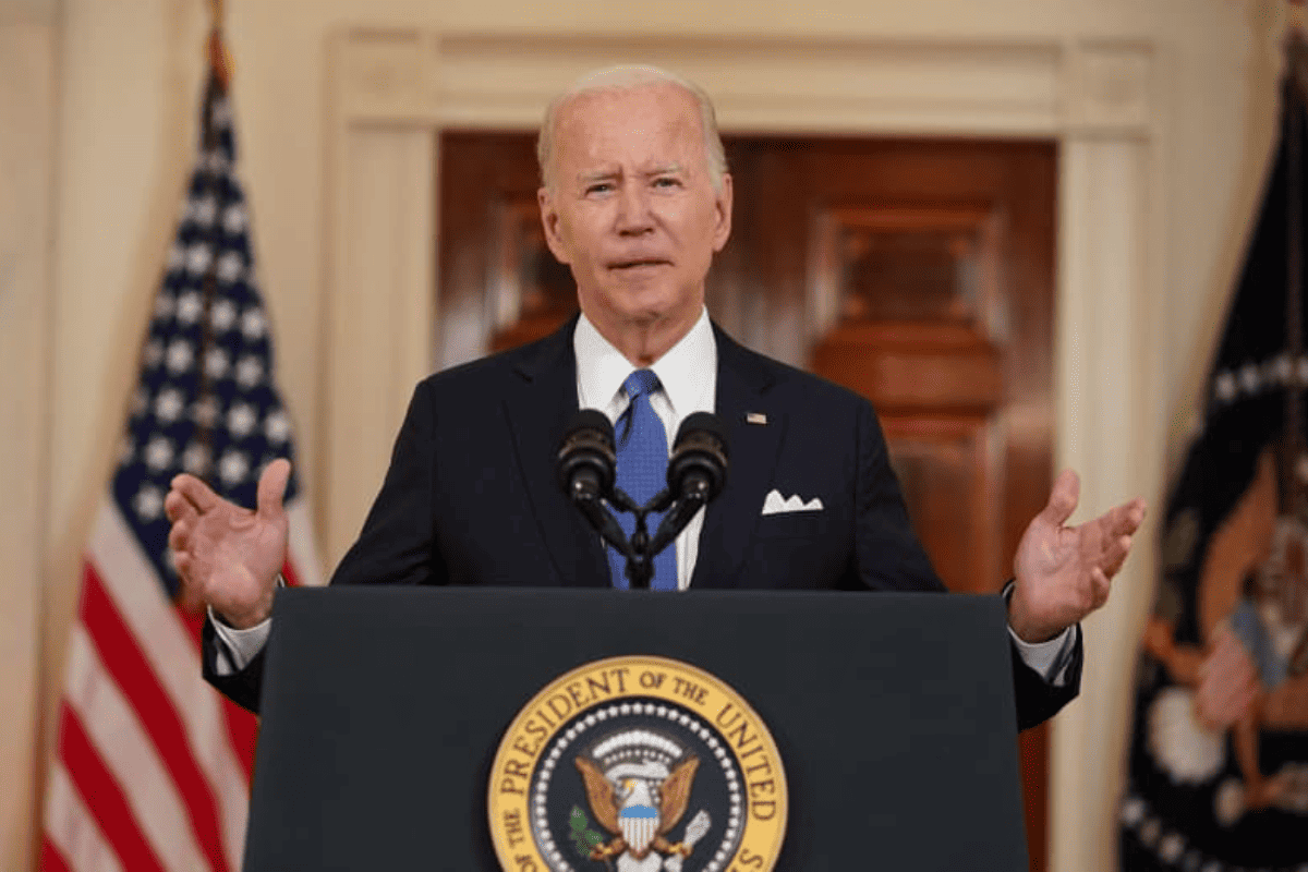 Biden condemns Russian missile strikes on Ukrainian cities.