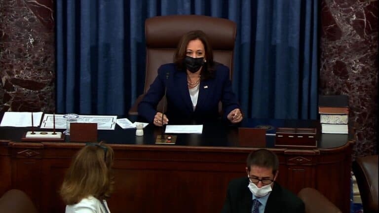Feinstein was confused by Kamala Harris presiding over the Senate, report says.