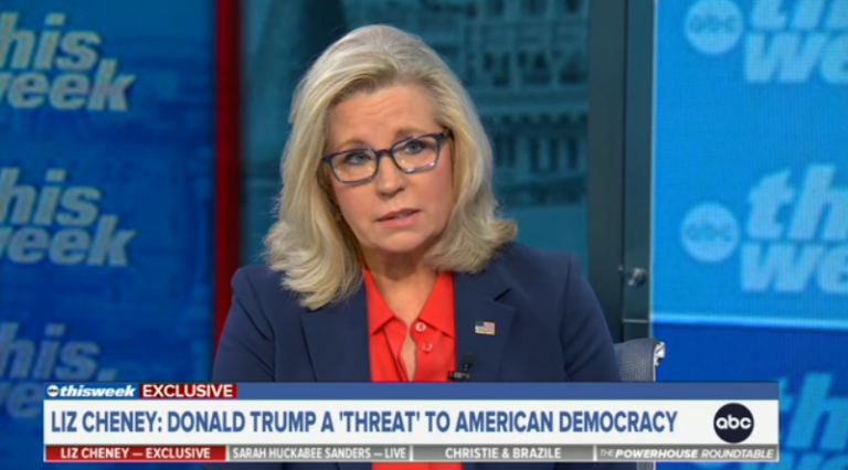 Cheney urges Republicans to vote for Harris, calls Trump an “unrecoverable catastrophe.”