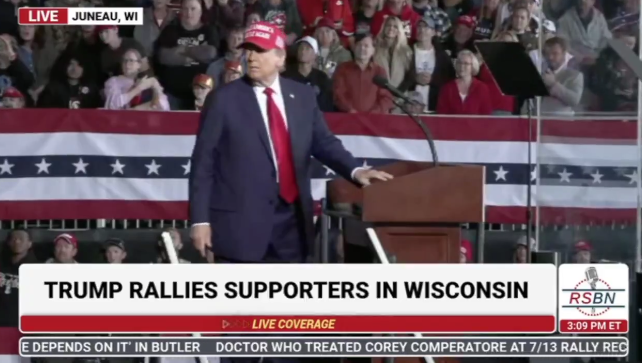 Trump slams his team for displaying wrong picture at rally: “So stupid”