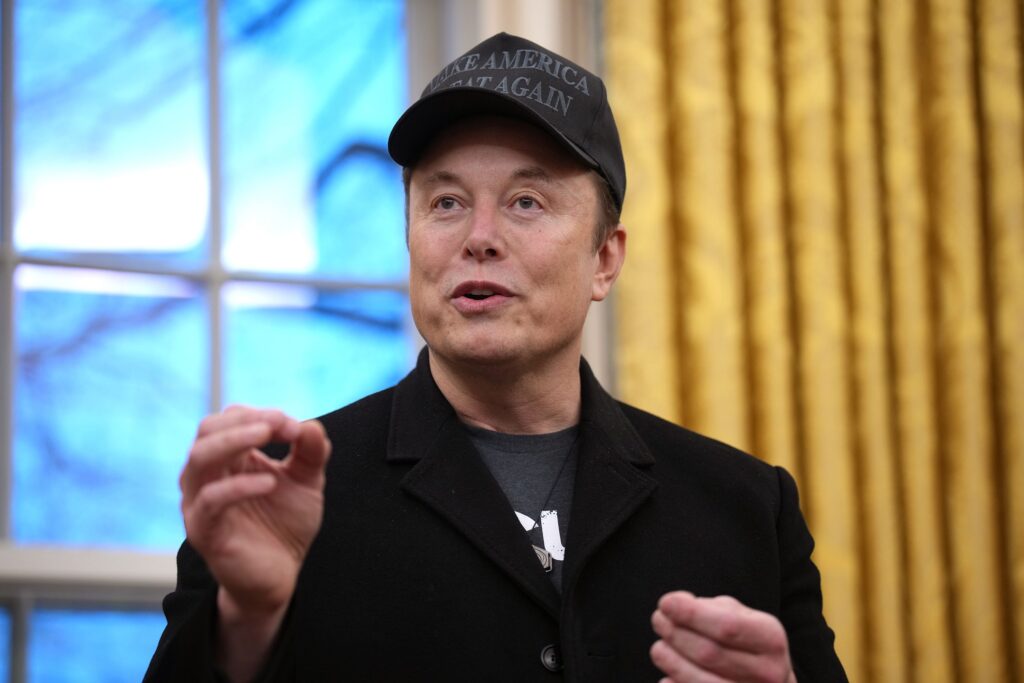 Biographer raises doubts about Elon Musk IQ being higher than 110.